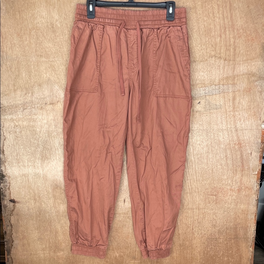 A New Day women’s Rust Drawstring Jogger Pants Sz Medium 4 pockets design Casual